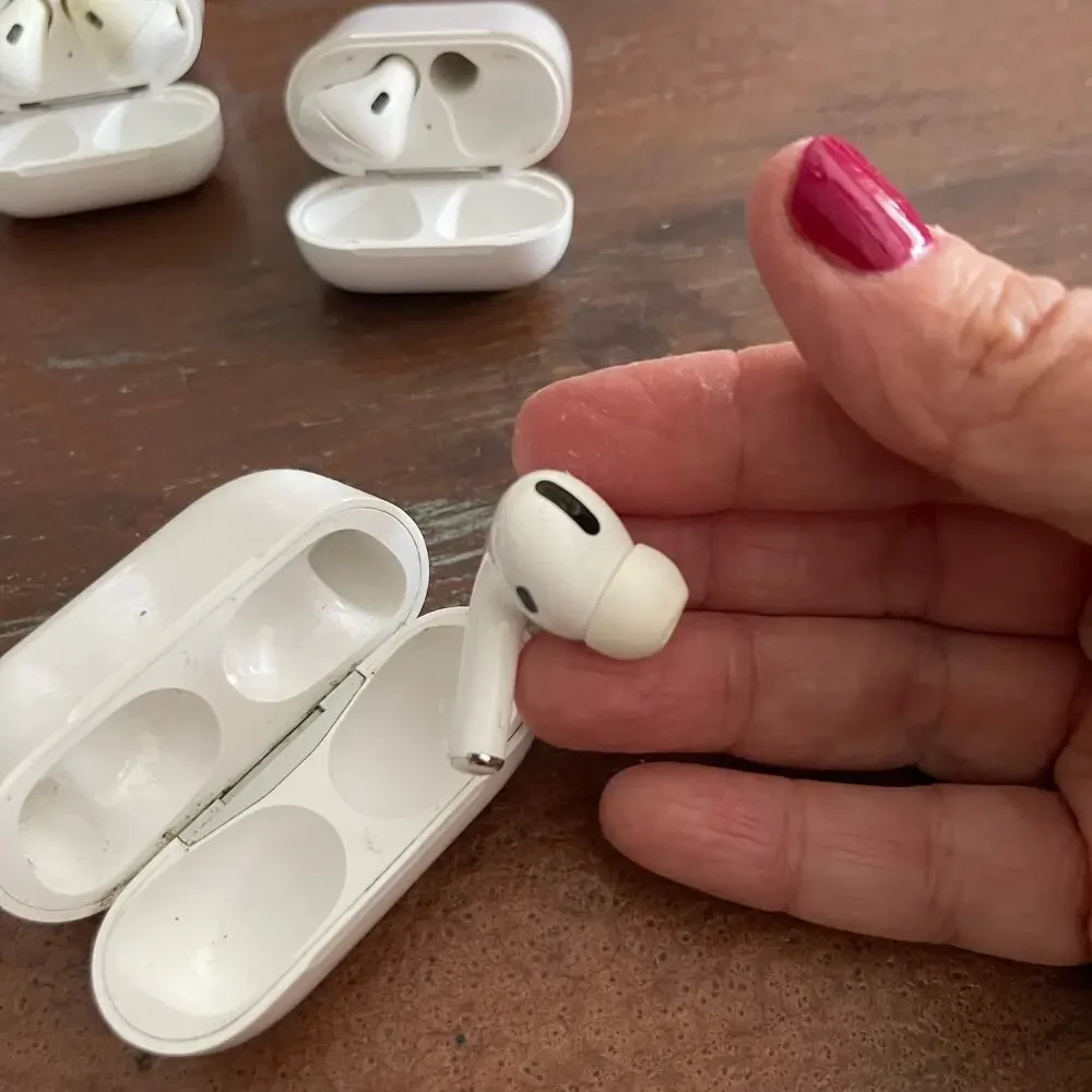PARTS ONLY Apple AirPods and Charging Cases Mixed Lot